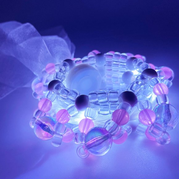 LASR Sweet Melody Light Up Ribbon Rave Kandi Bracelet - Picture 2 of 5